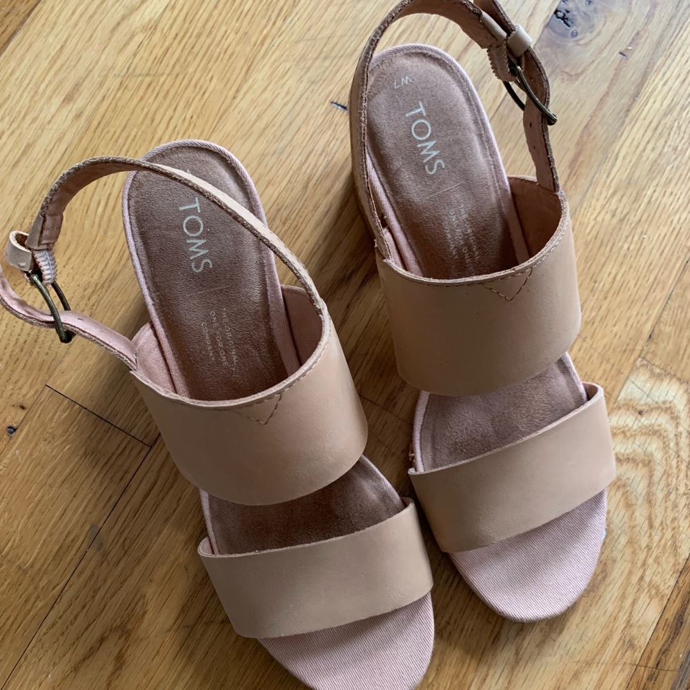 Toms Poppy Sandal, 7